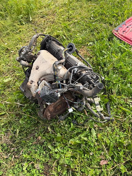 Mazda 323 GT bp-dohc moottori