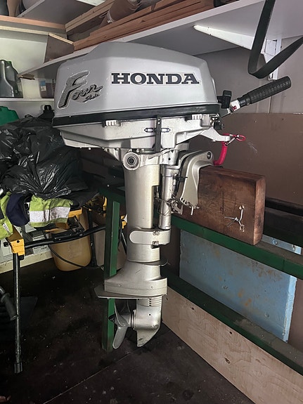 Honda perämoottori