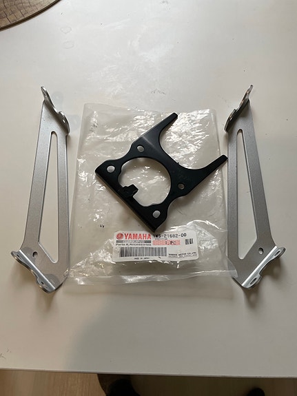 Yamaha MT07 2014-2020 rekisterikilven teline