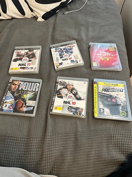 PlayStation 3 pelipaketti (NHL, NFL, Need for Speed, Disney Infinity)