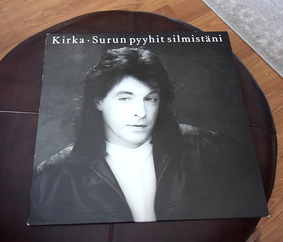 Kirka – Surun Pyyhit Silmistäni LP