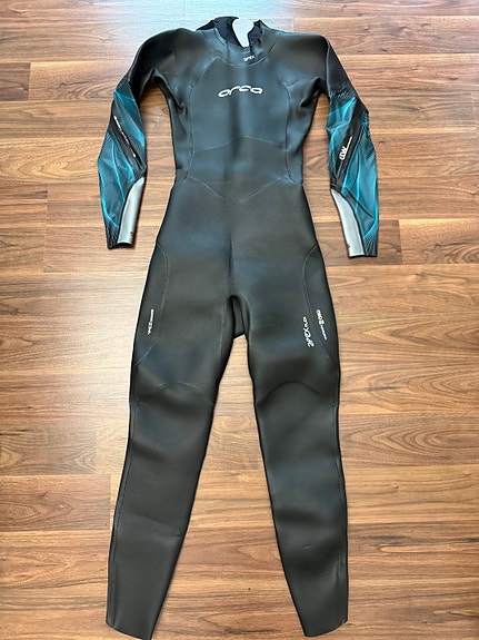 Orca Apex Flex V2 naisten märkäpuku, koko M