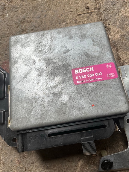 BMW E30 M40 ECU