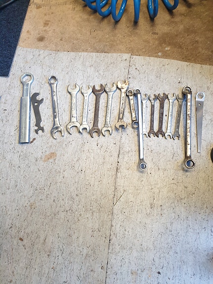 Kiinto-/ lenkki-/lista-/avaimia 15mm-8mm, 17kpl muutto myynti/ paketti hinta