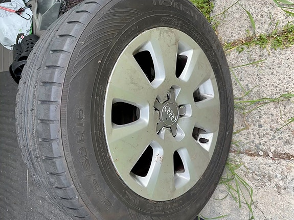 Audi alumiinivanteet ja renkaat