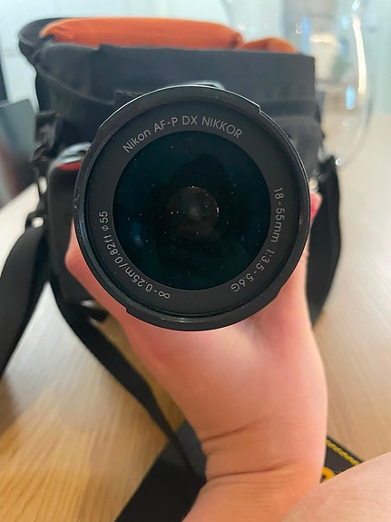 Nikon D3400 -järjestelmäkamera 18-55mm objektiivilla