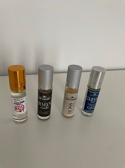 Parfyymit roll-on pullossa