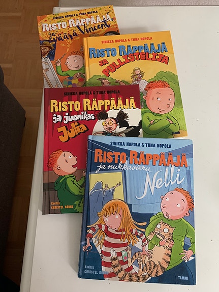 Risto Räppääjä -kirjoja
