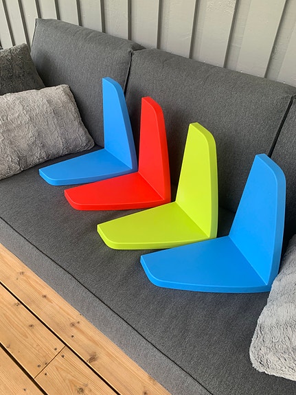 4 kpl Ikea Mammut seinähyllyjä