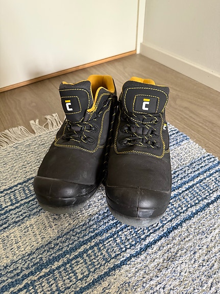 Cerva työturvakengät OVH 70€
