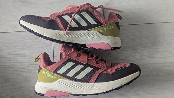 Adidas Terrex lenkkarit