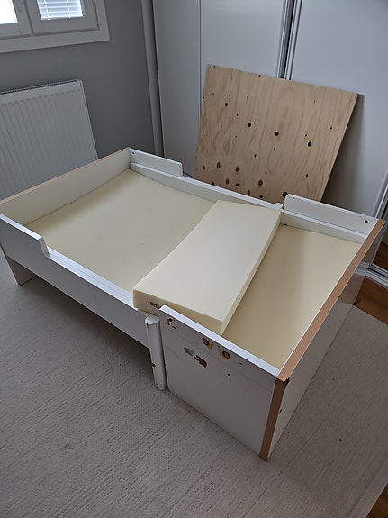 Muurame Jolla lastensänky
