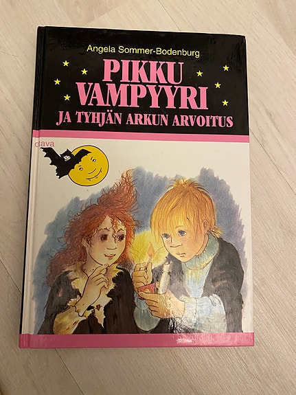Pikku vampyyri ja tyhjän arkun arvoitus