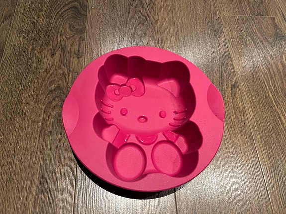 Tupperware silikoni Hello Kitty vuoka