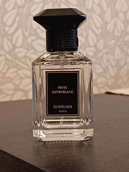 Guerlain Musc Outreblanc | Tori