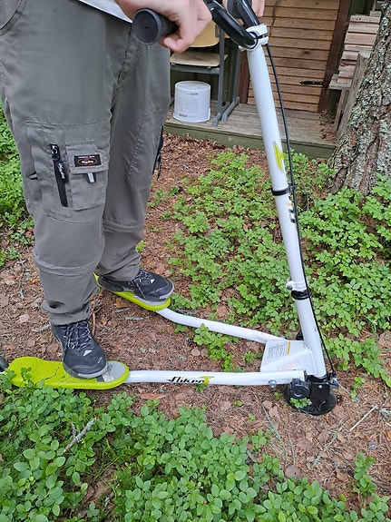 Kolmipyöräinen potkulauta