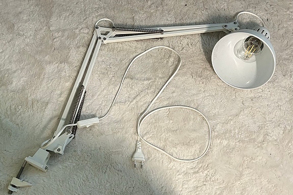 Ikea pöytävalaisin