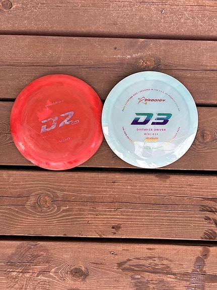 Frisbee golf kiekkoja
