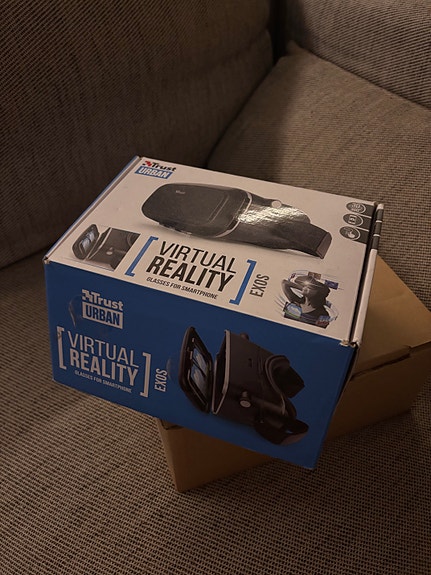 Trust VR -lasit älypuhelimelle