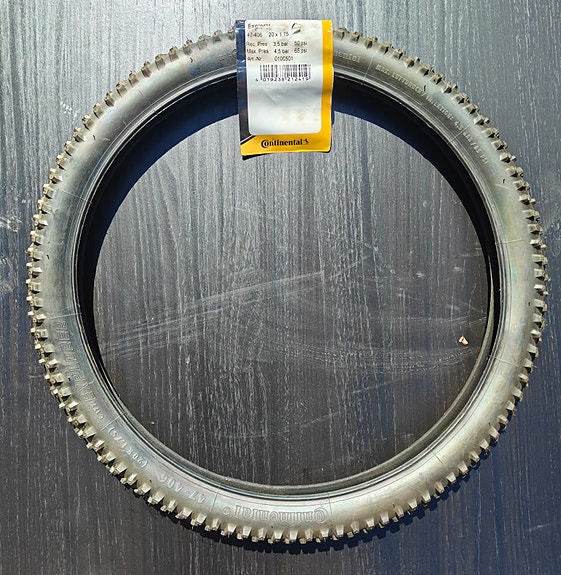 Continental Explorer 20 x 1.75 maastopyörän rengas