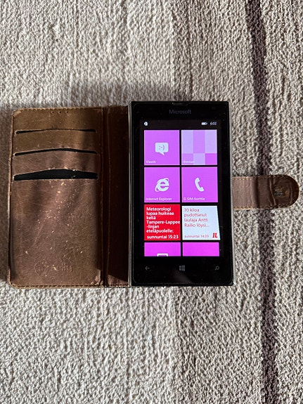 Microsoft Lumia 435