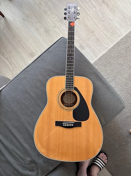 Yamaha FG 420 A