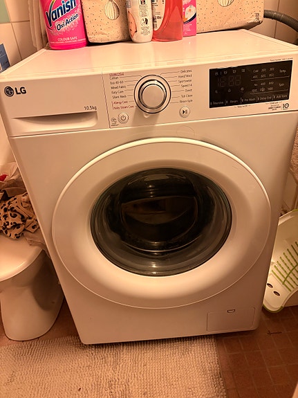 LG edestä täytettävä pesukone