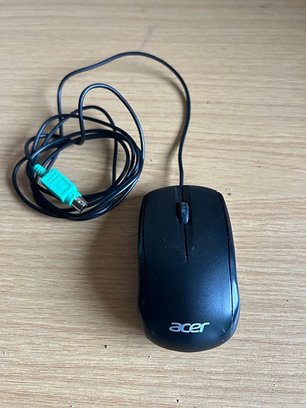 Acer PS/2-hiiri musta