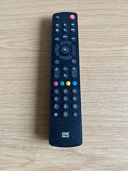 One for all kaukosäädin televisiolle