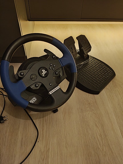 Thrustmaster T150