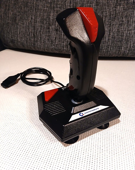 Cheetah Star Probe joystick (mm. Commodore/Amiga/Atari-tietokoneille)