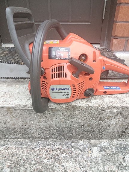 Husgvarna 235