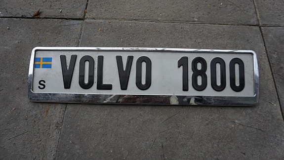 Volvo 1800 rekisterikilpi