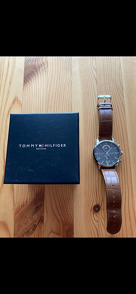 Tommy Hilfiger rannekello