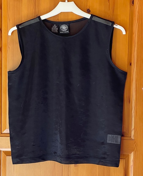 Aito Y2K DKNY Jeans musta sifonkitoppi, koko M (S)