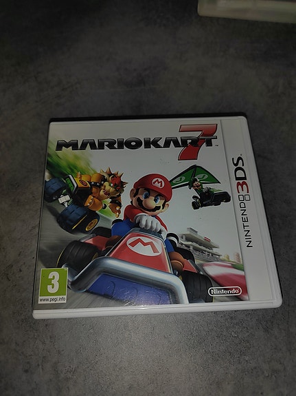 Mario Kart 7 peli