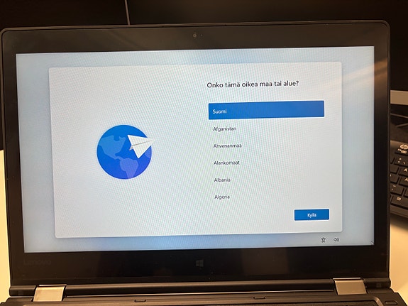 Lenovo ThinkPad P40 Yoga | i7 | 16 GB RAM | 512 GB SSD | Kosketusnäyttö