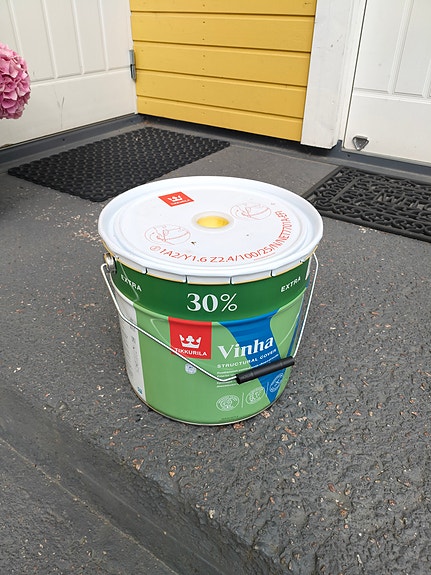 Talomaali sävytetty Tikkurila Vinha, sävy keltainen
