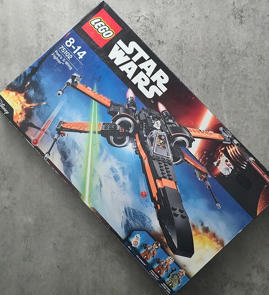(UUSI) LEGO Star Wars Poe's X-Wing Fighter 75102🚀