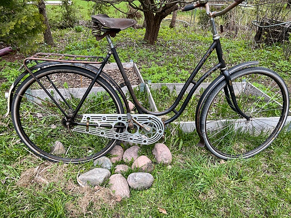 Ilves vintage pyörä 1930-luvulta