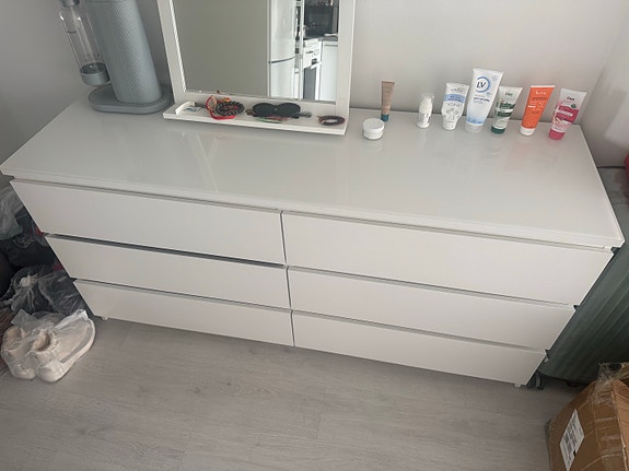 Ikea MALM lipasto