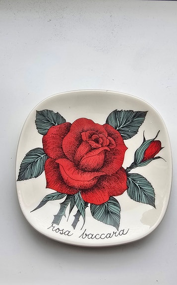 Arabia Rosa Baccara seinälautanen