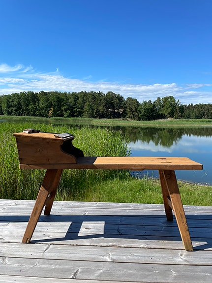 Vanha karstauspenkki / perinne-esine / sisustukseen