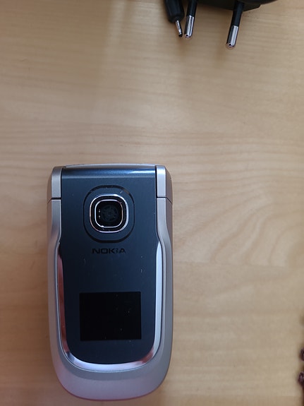 Nokia simpukkapuhelin kamera