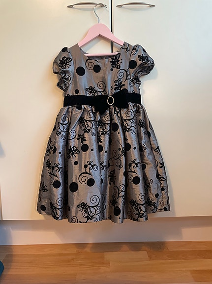 Lindex juhlamekko 122