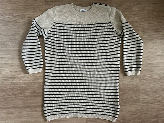 Filippa K neule, merino/puuvilla, M