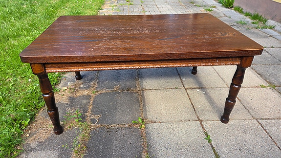 Vintage olohuoneen pöytä