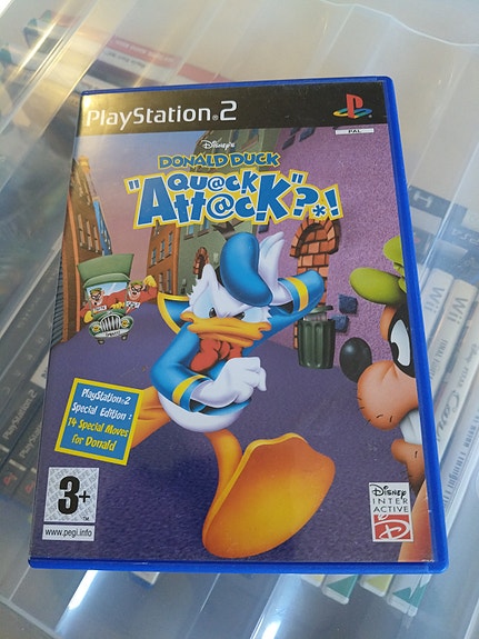 PlayStation 2 Donald Duck Quack Attack peli