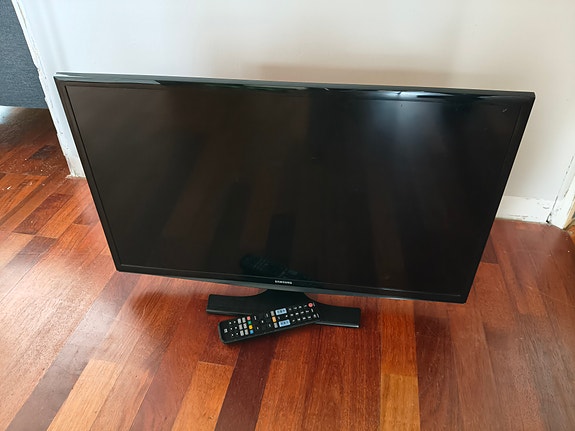 Samsung UE32J4105AK 32" televisio