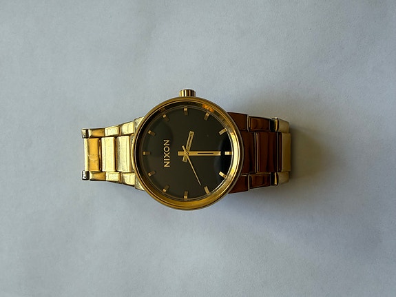 Nixon rannekello